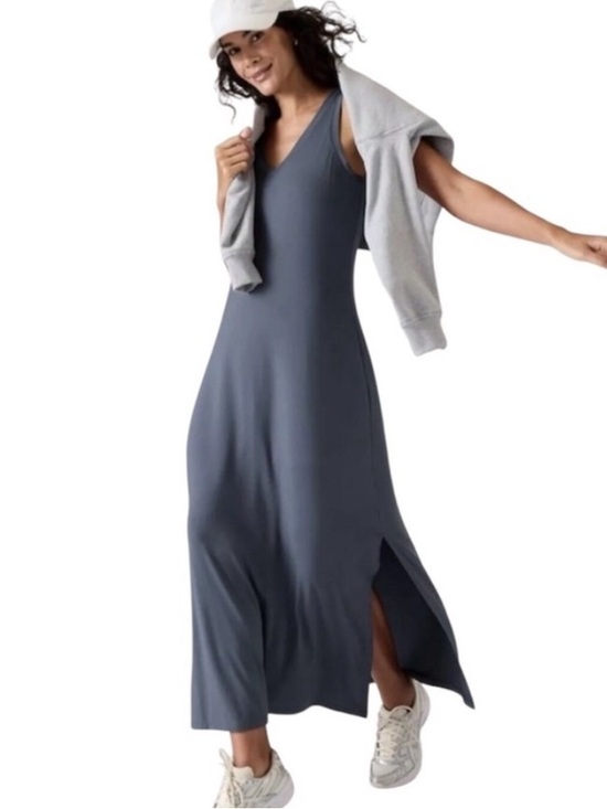 Athleta Dresses & Skirts - ❤️ Athleta Santorini Maxi Dress
Granite Grey Size X-Small